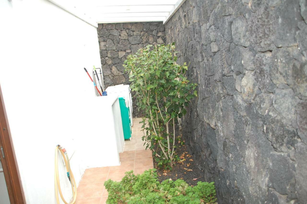 Villa Jupe Tías Exterior foto